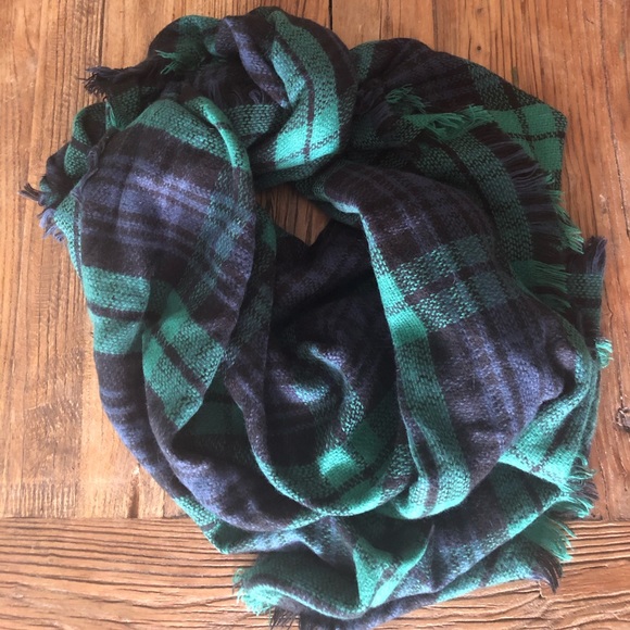 Blanket Scarf - Picture 5 of 5